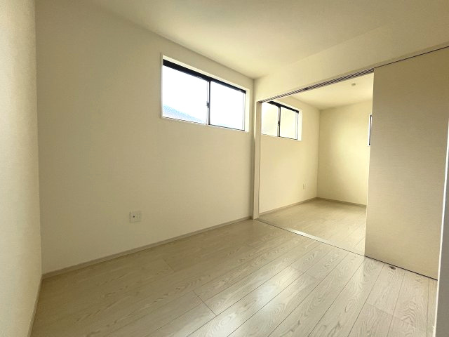 【子供部屋】 | 福岡市東区三苫4丁目3期　4号棟（全4棟）【仲介手数料無料・0円】 | 現地写真。