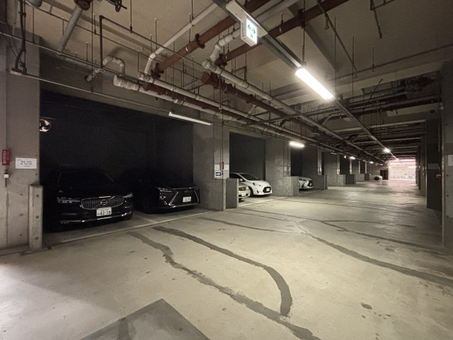 マークス亀戸の駐車場