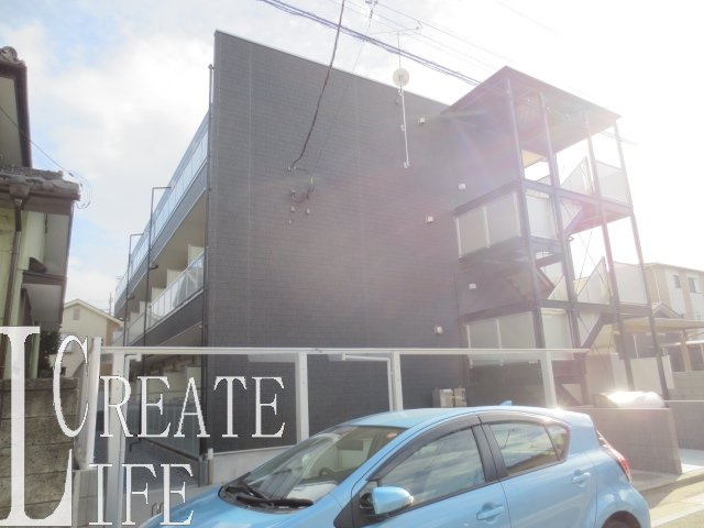 リブリ・エステラの外観