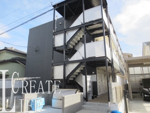 リブリ・エステラの外観