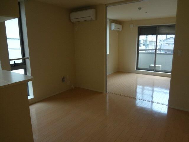 Ｂ－Ｆｌａｔの居間・リビング