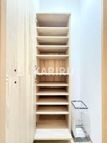 STABLE SHOJIHIGASHI (ステーブル小路東)の内装