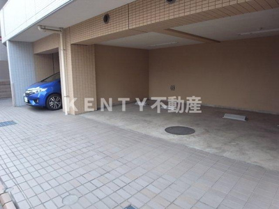 【駐車場】 | ＫＤＸレジデンス雪谷大塚 | 駐車場に車を止められます