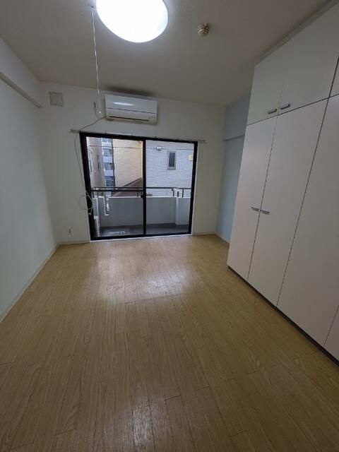 ユタカローズガーデン（Ａ－０１２）の寝室