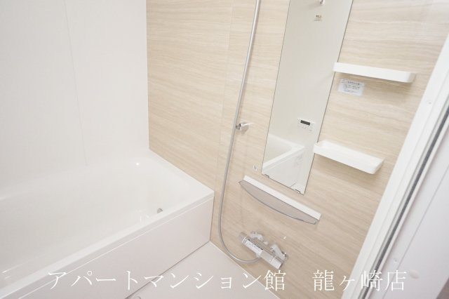 アンソレイユ26の浴室