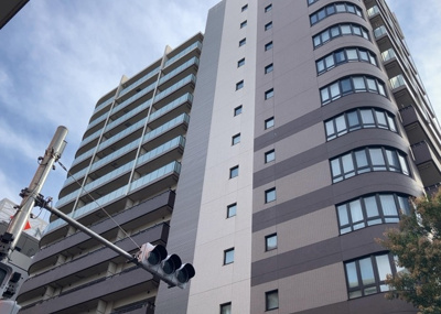 【外観】 | クリオレジダンス八王子ザ・マークス | マンションの外観は非常に重要なポイントです！外観の善し悪しは資産価値に大きな影響を与えます。外観のいいマンションを購入することで、高値で売却がしやすく、買い手が見つかりやすいというメリットがあります。