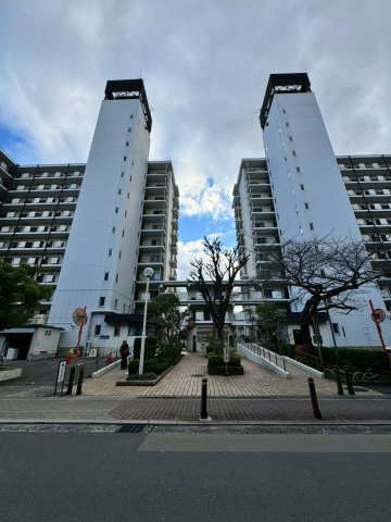 日商岩井野江マンションの外観
