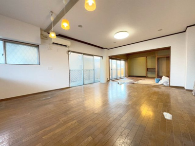 【居間・リビング】 | 吹田市千里山月が丘貸家