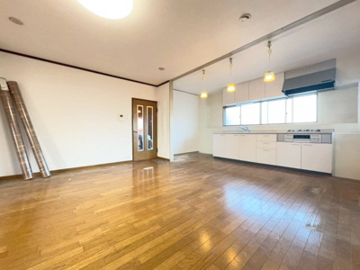 【居間・リビング】 | 吹田市千里山月が丘貸家