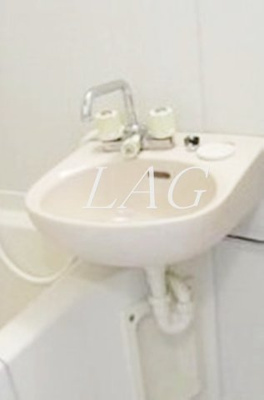 【洗面所】 | スカイヒル生田 | 洗面台です。