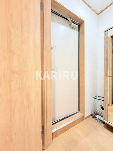 STABLE SHOJIHIGASHI (ステーブル小路東)の玄関