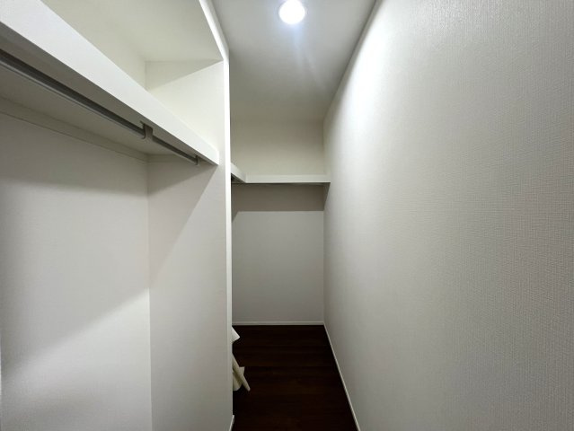 南側が線路なので陽当たりは確約！！二重サッシで音も気にならないGOODな中古戸建【リフォーム】保土ヶ谷区岩崎町中古戸建の収納