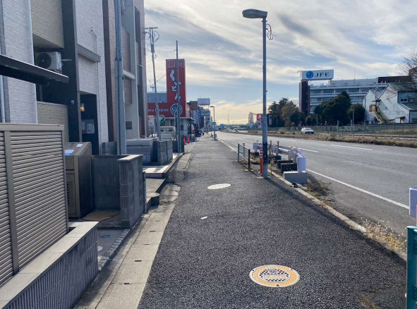 マザーユニックスの外観