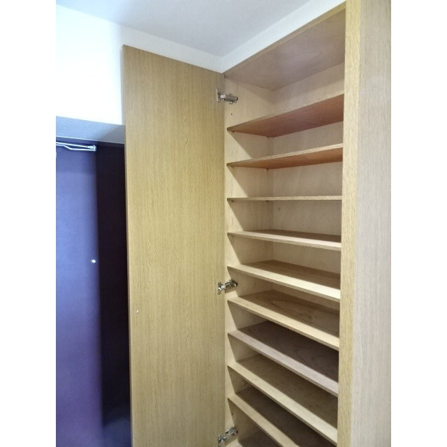 クローバーフォーの収納