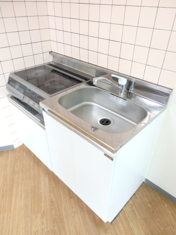 ウィステリアビューのキッチン|別号室