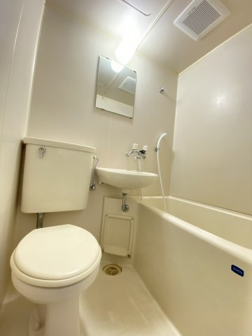 まるみ煉瓦館の浴室|※画像は同物件別室となります。