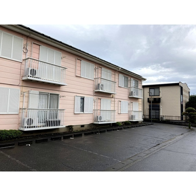 田中ハイツG棟の外観