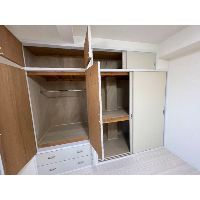 宮前ビルの内装