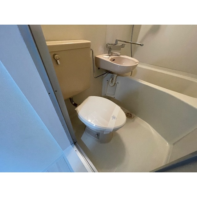 宮前ビルのトイレ