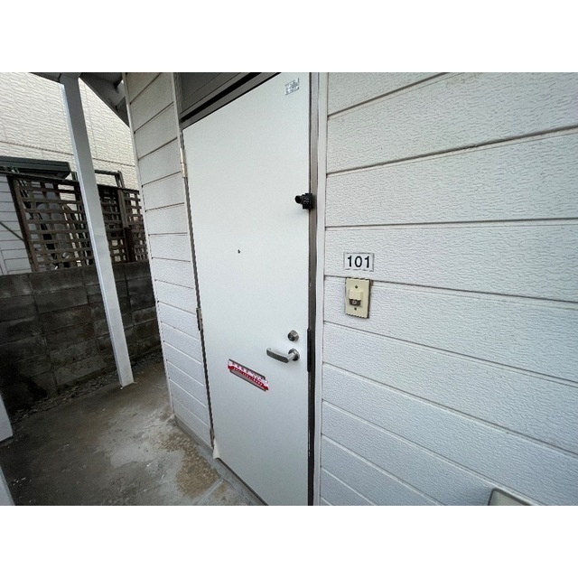 サンライズⅡの玄関