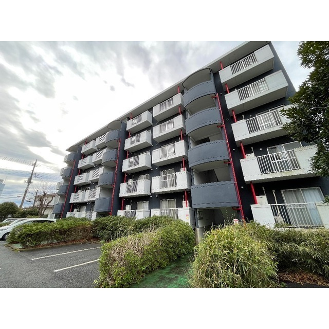 行田ハイツ1号棟の外観