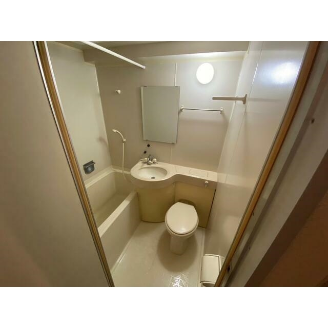 飯能市稲荷町の賃貸マンションの浴室