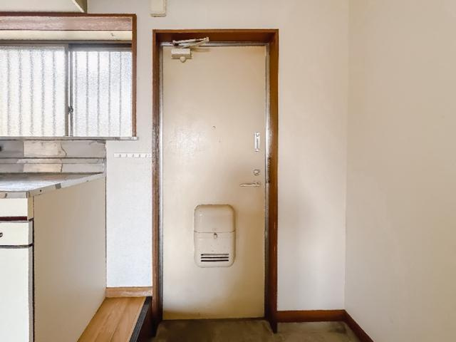 水堀コーポの玄関