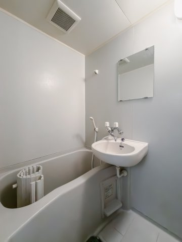 リンデンハイム宮代の浴室