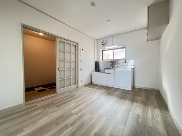 ハイツホワイトの居間・リビング|ゆったり過ごせるリビングです