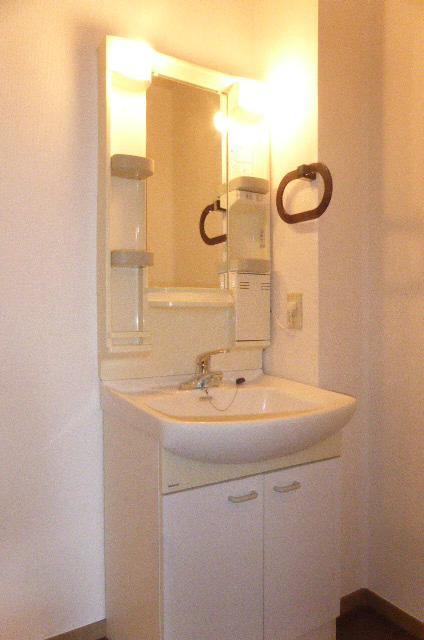 ファミールＡ・Ｂ棟の洗面所