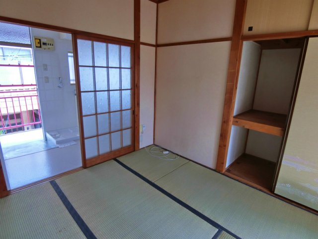 サンライズの居間・リビング