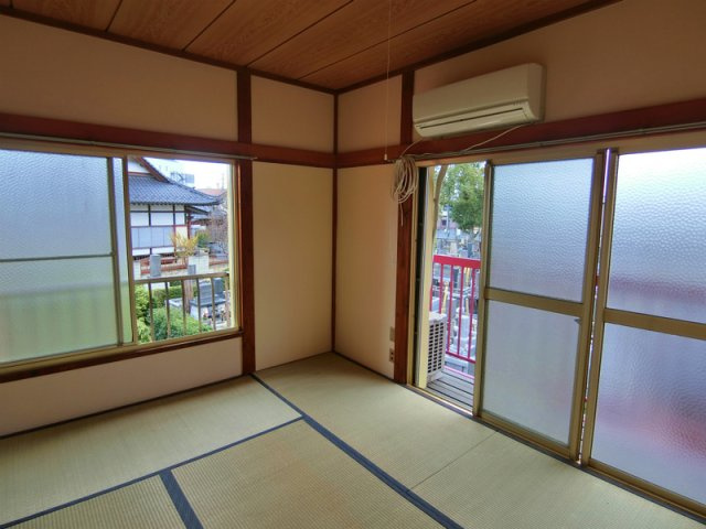 サンライズの寝室