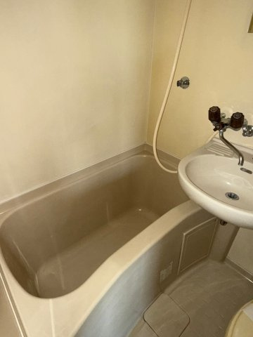 センチュリー21の浴室|ゆったり過ごせるお風呂です