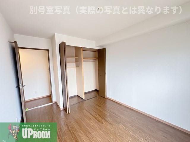 梓マンションの居間・リビング