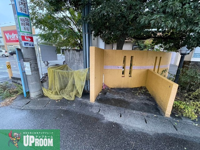 梓マンションのエントランス