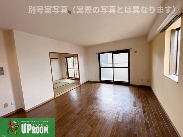 梓マンションの居間・リビング