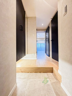 【玄関】 | ハイネスロフティ | 玄関