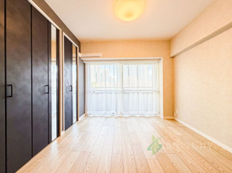 【玄関】 | ハイネスロフティ