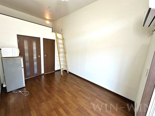 ウイングコート東小池 B棟の寝室|イメージ（同建物内別部屋の写真です）