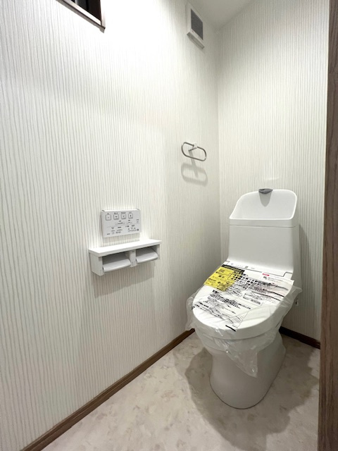 神戸市長田区西代通3丁目新築戸建てのトイレ