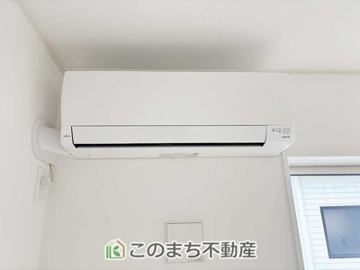 【設備】 | CRADLEGARDEN日光市豊田第3　1号棟 | リビングにエアコンあります。