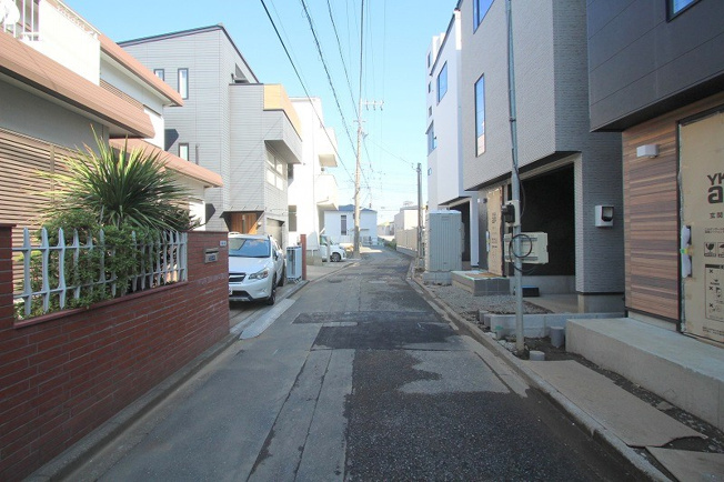 【前面道路含む現地写真】 | 朝霞市仲町1丁目　新築一戸建住宅　全4棟（朝霞店） | 2026年1月19日撮影