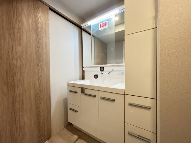 ビューネタワー平井の独立洗面台