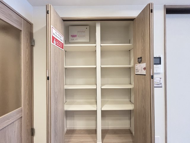 ビューネタワー平井の収納