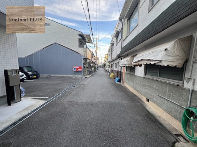 大阪市城東区中浜1丁目の前面道路含む現地写真