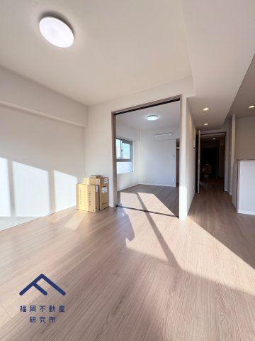 赤坂ハウスの居間・リビング