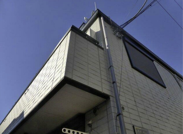 ベルメゾンの外観