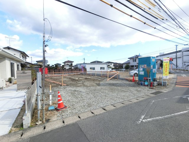 佐賀市大和町尼寺第24　1号棟の前面道路含む現地写真|前面道路含む現地写真です