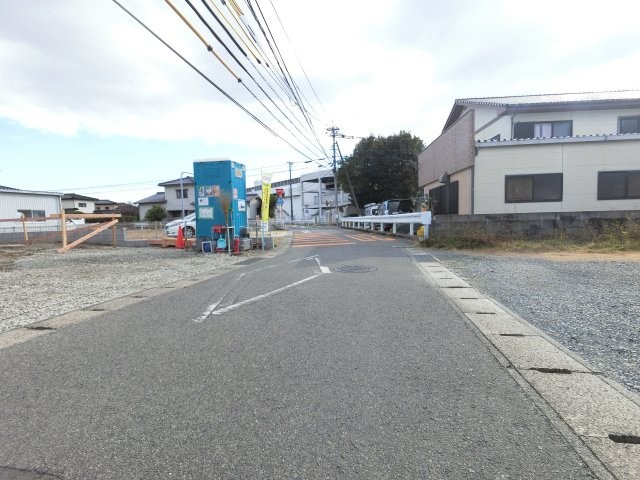 佐賀市大和町尼寺第24　1号棟の前面道路含む現地写真|前面道路含む現地写真です
