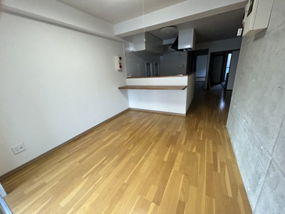 【居間・リビング】 | 諏訪栄町マミーＰビル3Ｆ